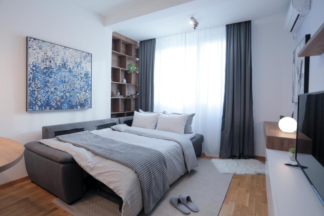 Arena Big Luxury Apartments Novi Sad Eksteriør billede
