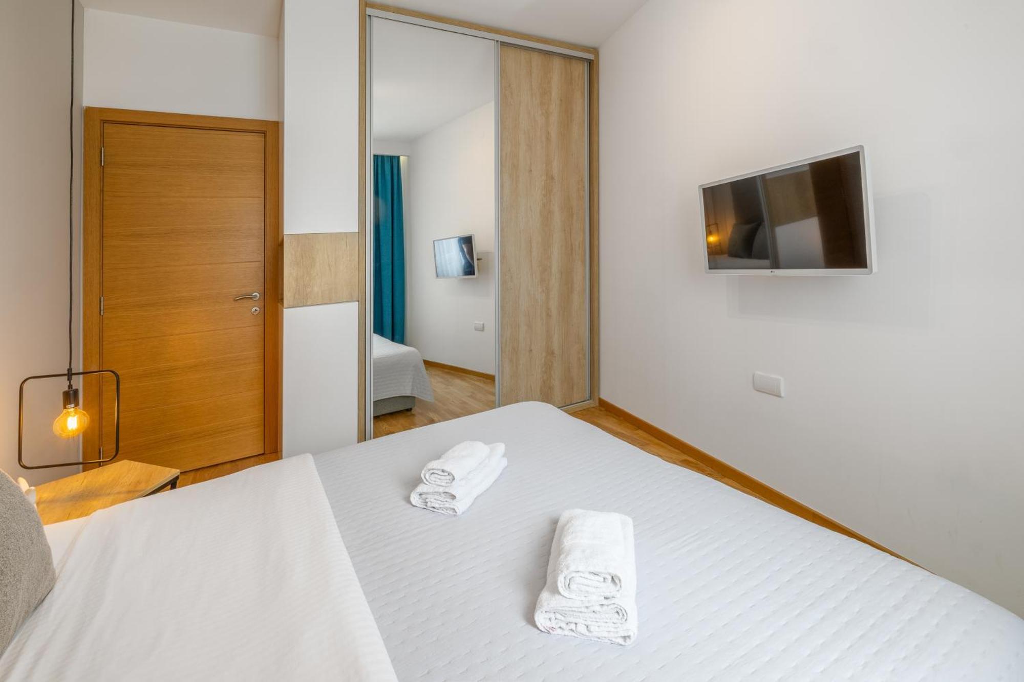 Arena Big Luxury Apartments Novi Sad Eksteriør billede
